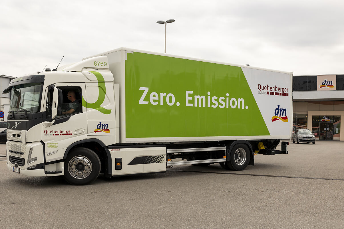 dm Pressebild E-Lkw 1