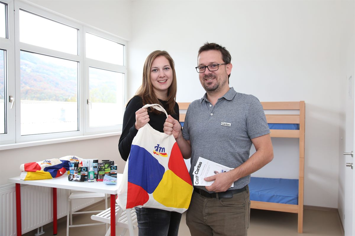dm Pakete für Notleidende