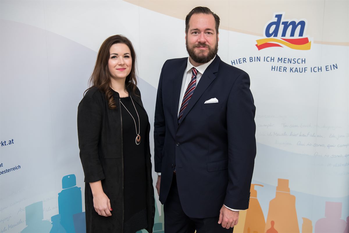 dm Bilanz-Pressekonferenz 201718 in Wien