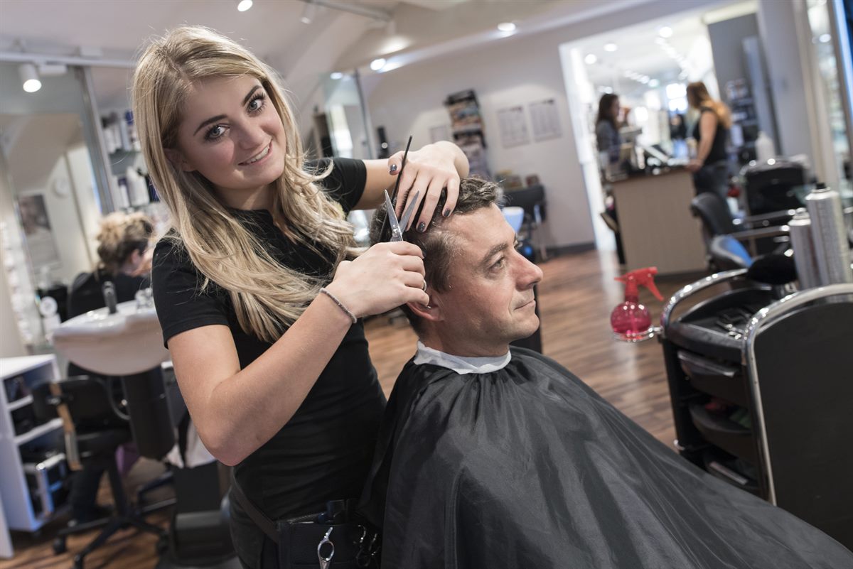 Lehrberuf Friseurin