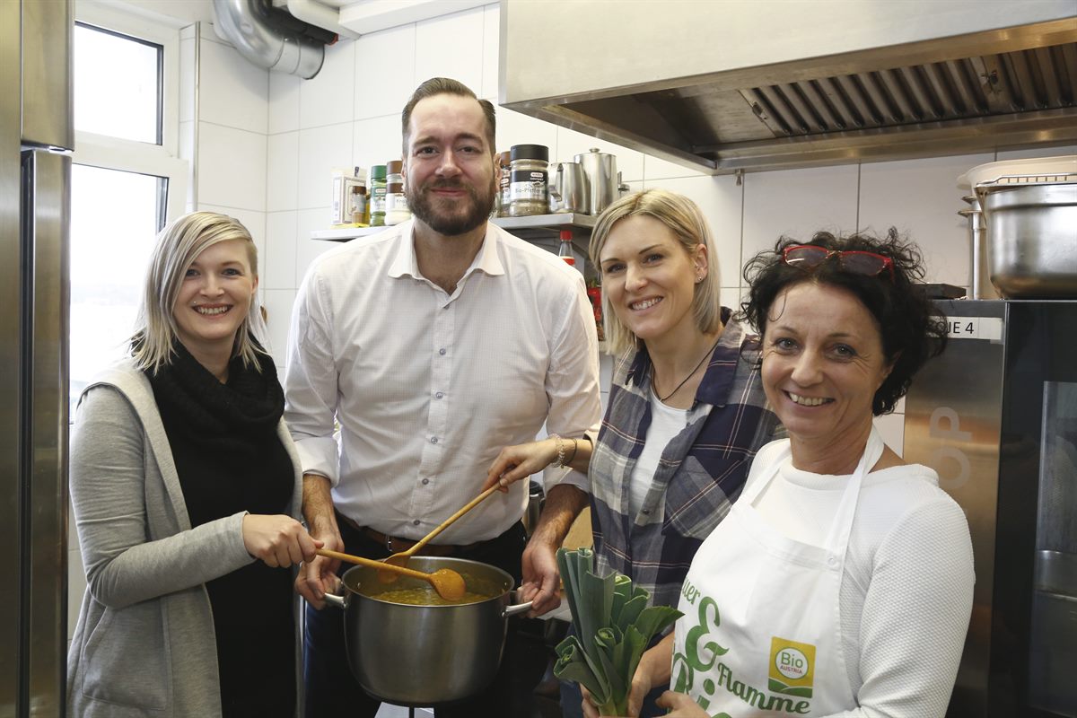 Kochen für das dm Festessen im Haus Elisabeth in Salzburg.