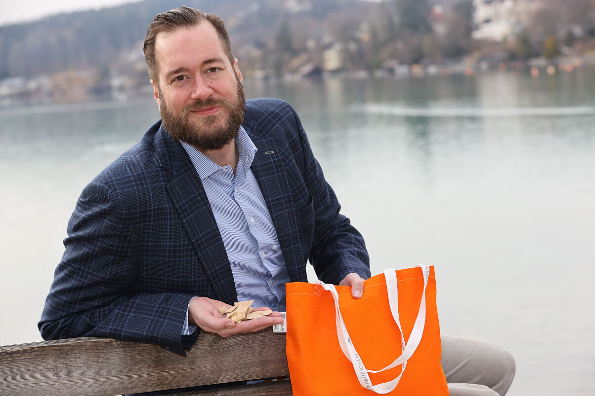 Das Holz für die LENZING™ ECOVERO™ Faser kommt aus nachhaltiger europäischer Forstwirtschaft, etwa die Hälfte davon aus Österreich. 